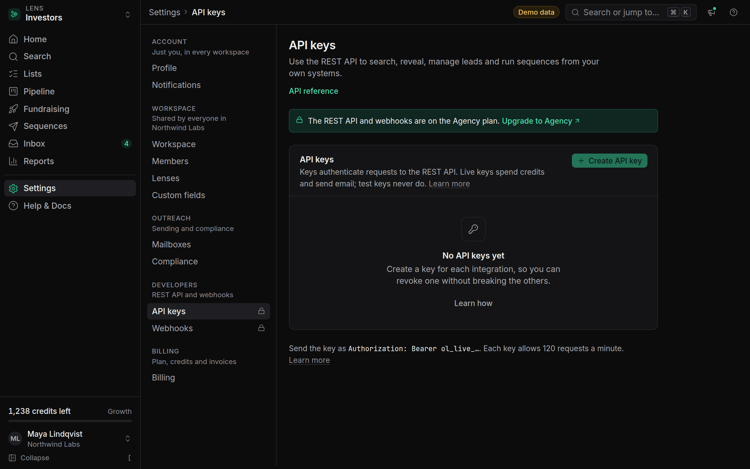 API settings listing keys with their name, prefix, mode and last use